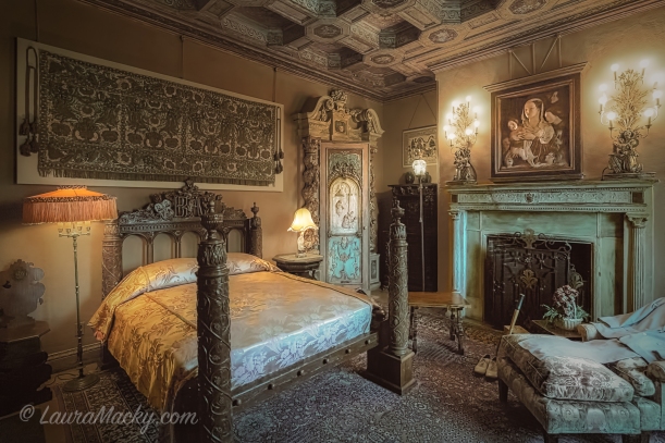 Hearst Castle Bedroom - San Simeon, California 